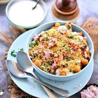 Bucket Samosa Chole Chat
